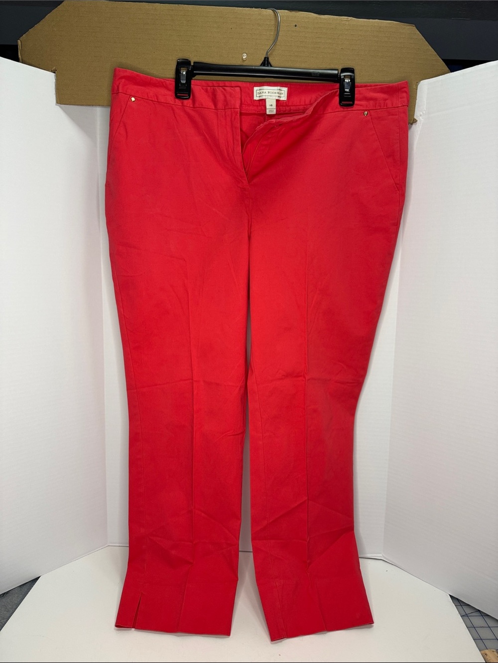 Dana Buchman Cropped Ankle Pants-Red